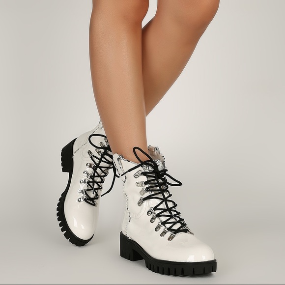 Wild Diva Shoes - NIB WILD DIVA PATENT LACE UP LUG SOLE BOOT